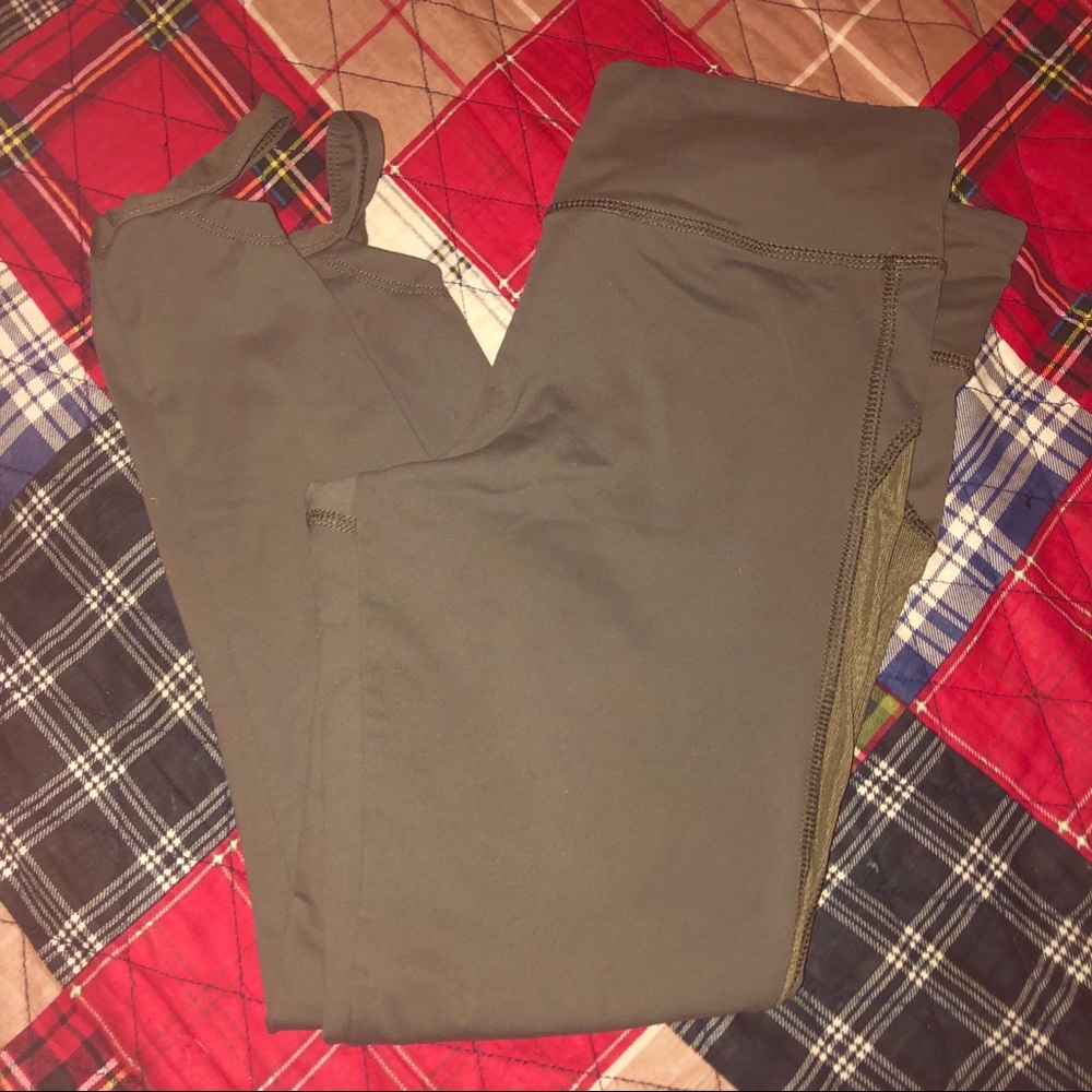 Forever 21 Gray Stirrup Mesh Leggings (S)